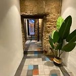 Lineros Suite