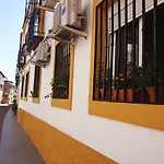 Apto. Planta Baja Y Cochera Barrio San Basilio