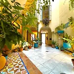 Hotel Conde De Cardenas