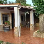 Chalet Rural La Solana, A 12 Kilometros De Cordoba En Plena Sierra, Con Piscina