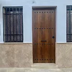 Estudio Califa Parking Free