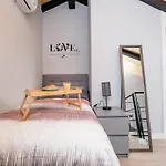 Bhost - Regina Ll