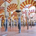 El Patio De Lindo