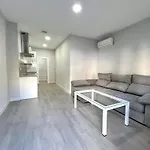 Apartamento Turistico Escritor Narbona Junto A La Estacion De Tren Y Autobuses - No Se Admiten Mascotas, No Pets