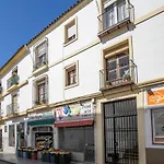 Moderno y céntrico apartamento en Tesoro 6