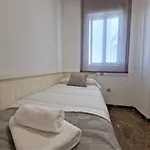 Ds Duplex Acera Del Rio, Parking Opcional