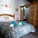 Casa Escondida - Residencia De Artistas
