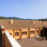 Apartamentos Turísticos La Castilleja