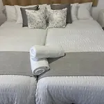 La Casa De Los Viajeros