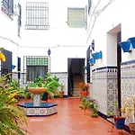 La Casa Del Patio En Pleno San Lorenzo
