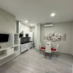 Garden City Loft 3