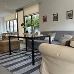 Nuevo Y Tranquilo De 1 Habitacion 15 Minutos Del Casco Historico