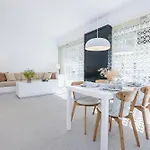 Bhost - Lumiere Suites
