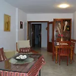 Bonito Piso Cerca De La Estacion