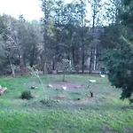 Bonita Casa Blanca En El Bosque.