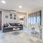 Encanto En La Juderia: Apartamento Con Patio