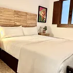Apartamento Junto A La Mezquita Y El Guadalquivir