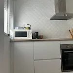 Quedate Cerca Del Casco Antiguo