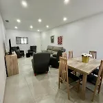 Duplex Agustin M Con Parking Gratuito