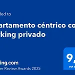 Apartamento céntrico con parking privado
