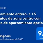 Alojamiento Entero, A 15 Minutos De Zona Centro Con Plaza De Aparcamiento Opcional