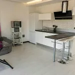 Apartamento Paises Balticos Con Parking Gratis