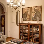 Casa Patio de los Arcos
