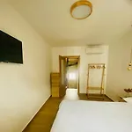 San Fernando 33