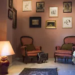 La Casa De Santa Marina