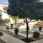 Apartamento entre Patios Valladares