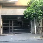 Center Flat Reyes Catolicos