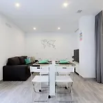 Acogedor Loft En Bajo Centrico Con Parking Wifi