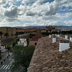 Arrecife, Garaje Y Wifi Gratis Junto Puente Romano