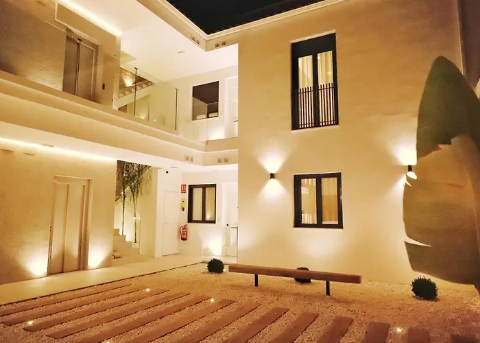 Medina Homes Puente Romano