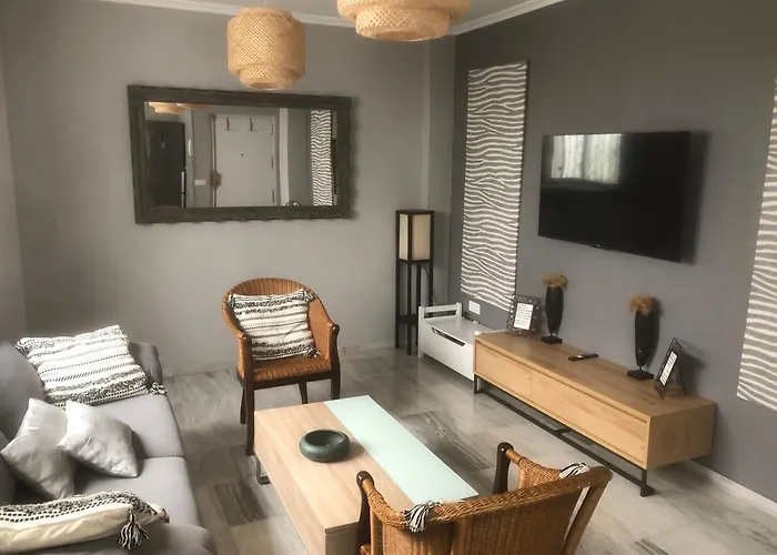 Apartamento En El Centro Totalmente Climatizado, Parking Gratuito