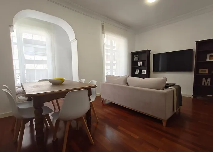 Gran Capitan Luxury Center Apartment- Parking