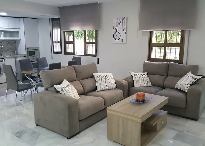 Apartamento entre Patios Valladares
