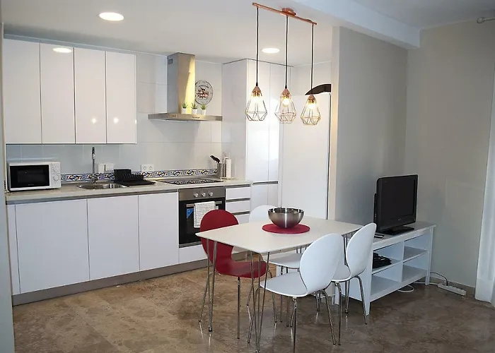 Luminoso Apartamento con parking privado