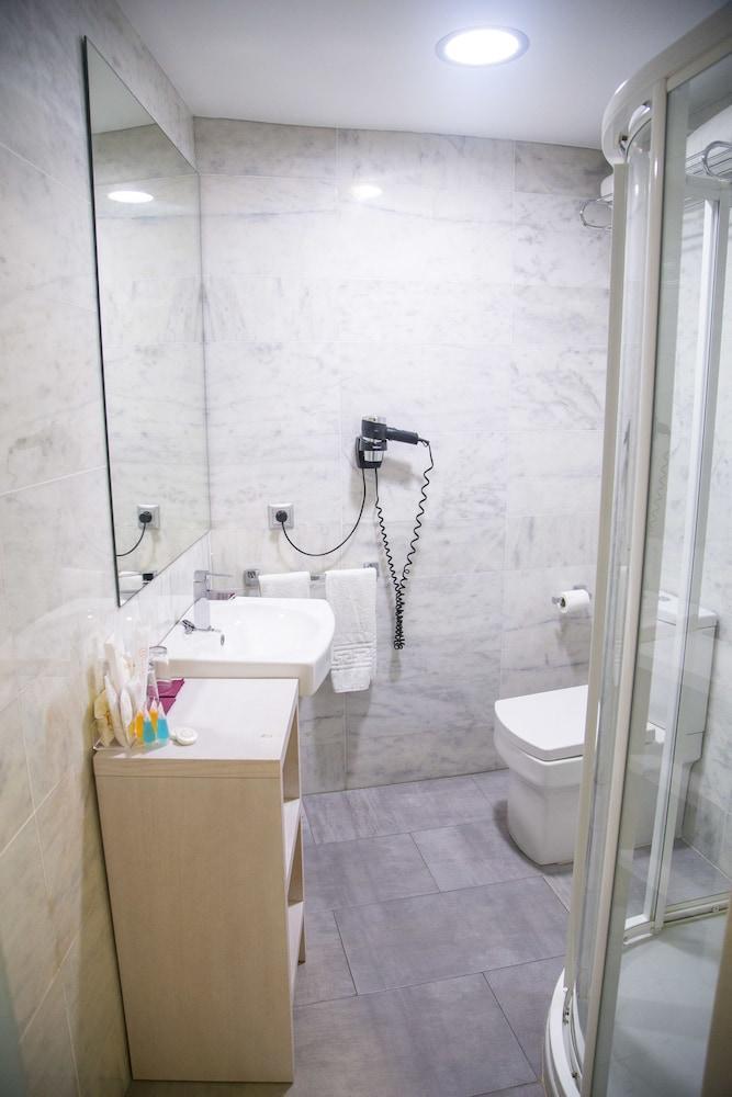Carpe Diem Hotel 2*