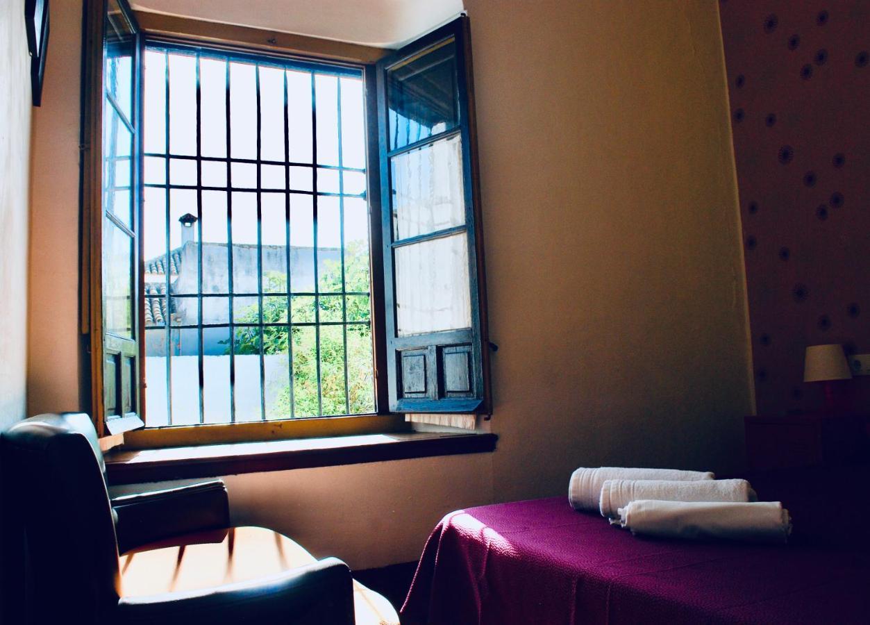 Backpacker Al-katre Bed and breakfast *
