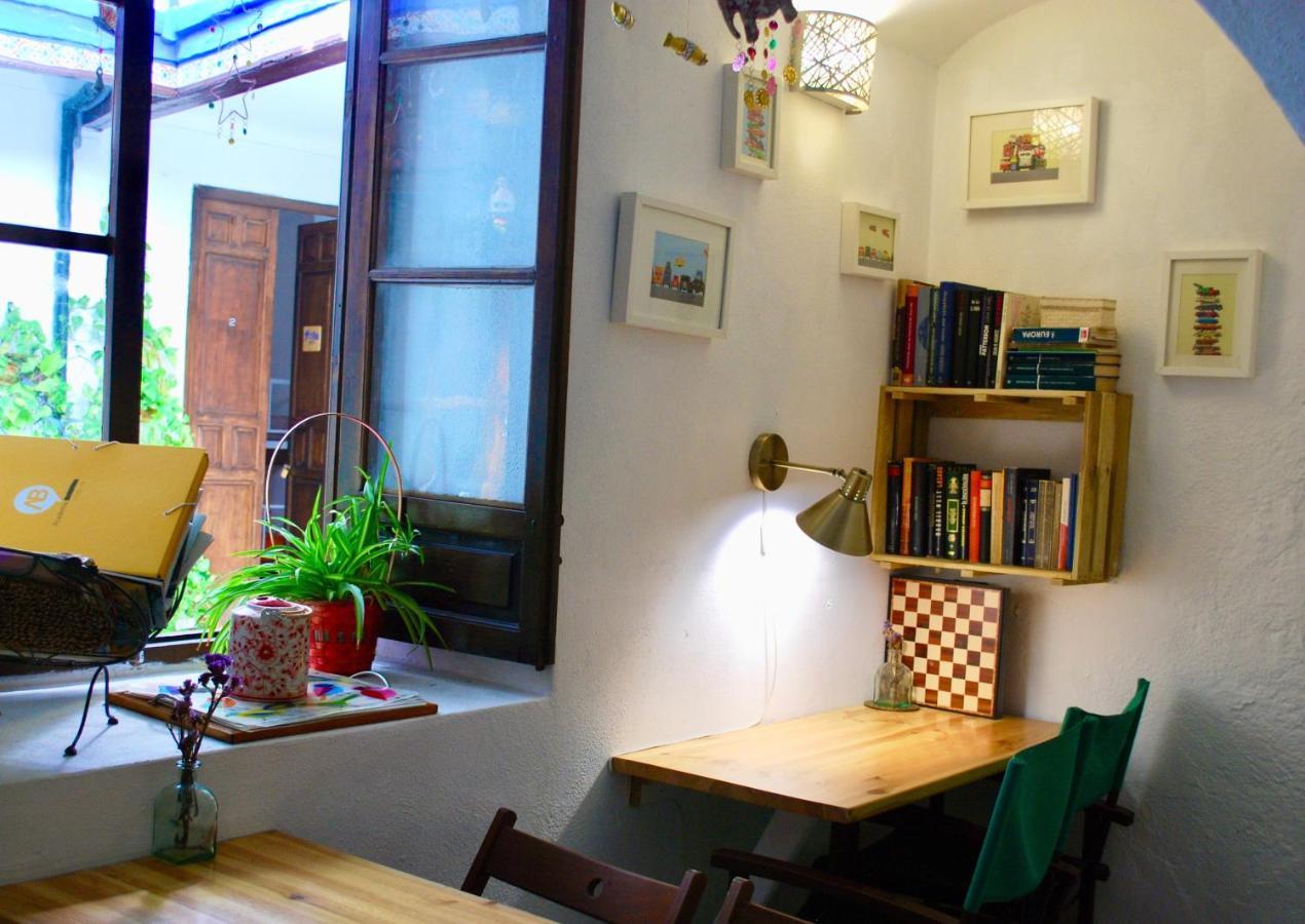 Bed & Breakfast Backpacker Al-katre Cordoba