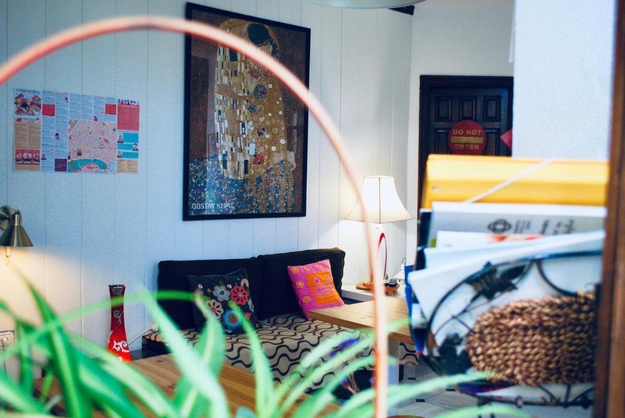 Bed & Breakfast Backpacker Al-katre Cordoba