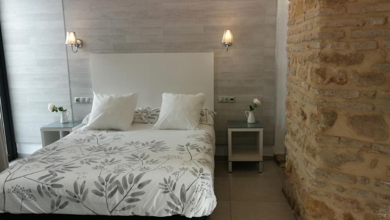 Apartamento Patio De La Escalera - Agustín Moreno 46 *