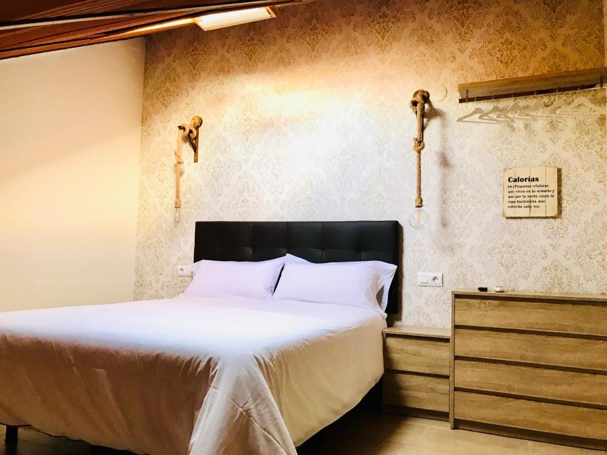 Apartamento Dúplex Con Encanto En Centro Histórico De Córdoba. La Corredera. *