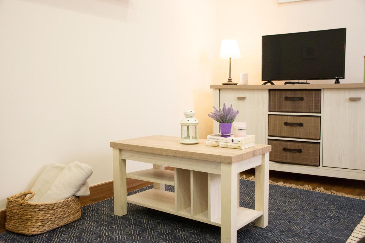 Cool La Compania Apartment *