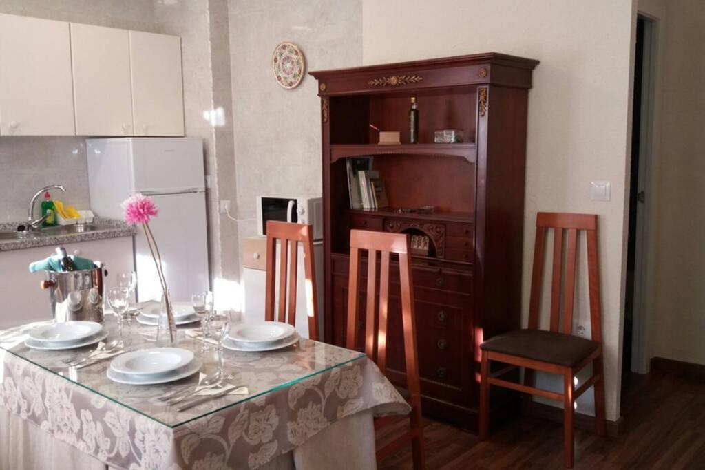Apartamento Al-zhára, Junto Puente Romano