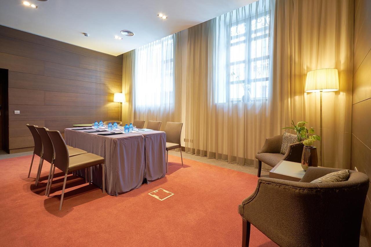 Eurostars Patios De 4*