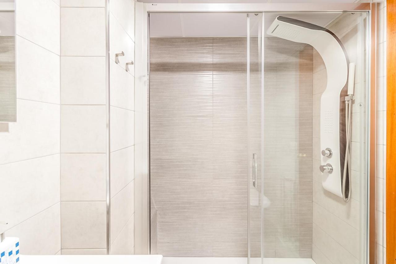 Apartamento Apartamento Laura. Estancia Agradable En *