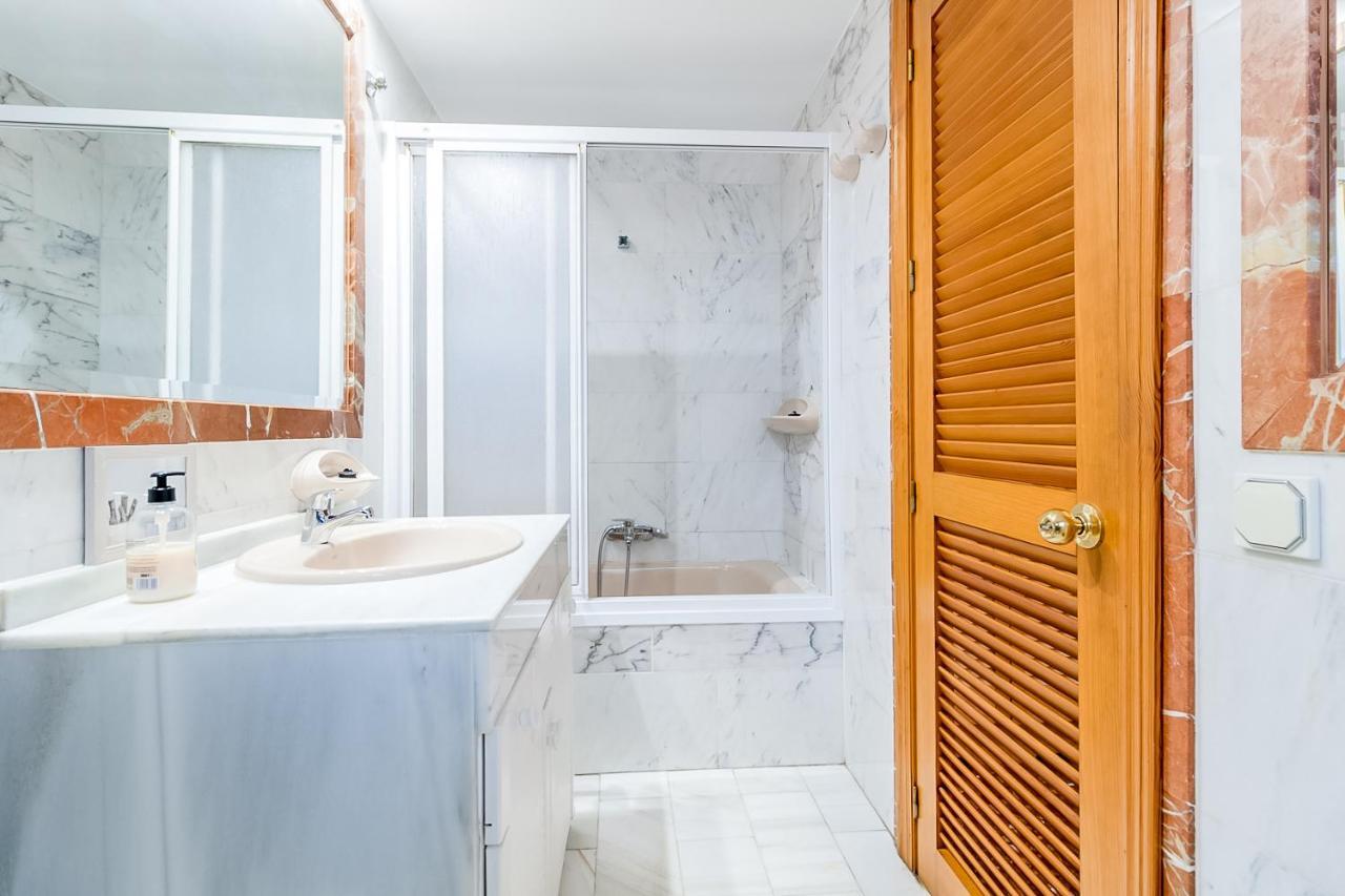 Apartamento Apartamento Laura. Estancia Agradable En *