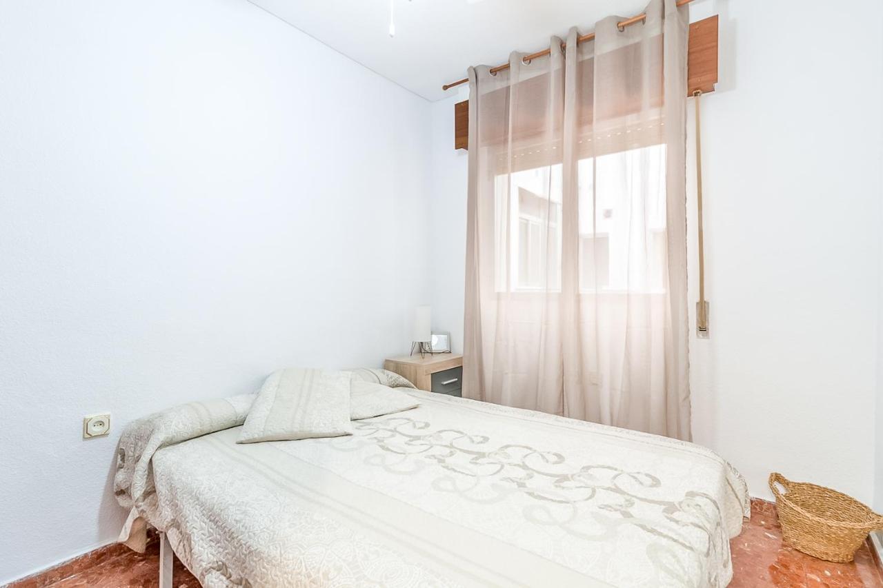 Apartamento Laura. Estancia Agradable En